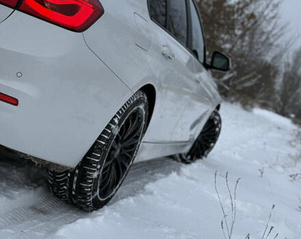 Белый БМВ 3 Серия, объемом двигателя 2 л и пробегом 190 тыс. км за 12900 $, фото 13 на Automoto.ua