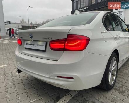 Белый БМВ 3 Серия, объемом двигателя 2 л и пробегом 124 тыс. км за 14999 $, фото 7 на Automoto.ua