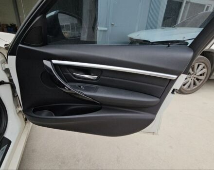 Білий БМВ 3 Серія, об'ємом двигуна 2 л та пробігом 72 тис. км за 12900 $, фото 16 на Automoto.ua