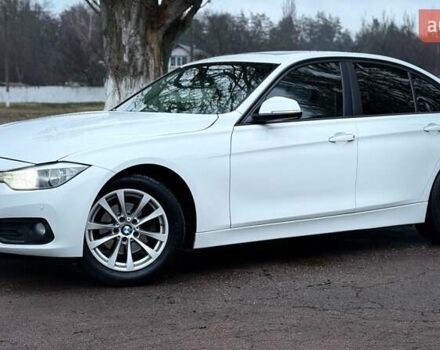Белый БМВ 3 Серия, объемом двигателя 2 л и пробегом 159 тыс. км за 13500 $, фото 1 на Automoto.ua