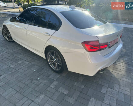 Белый БМВ 3 Серия, объемом двигателя 2 л и пробегом 180 тыс. км за 21500 $, фото 23 на Automoto.ua