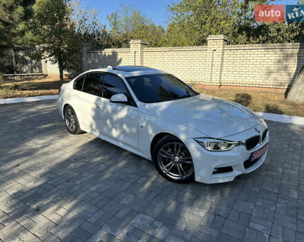 Белый БМВ 3 Серия, объемом двигателя 2 л и пробегом 180 тыс. км за 21500 $, фото 8 на Automoto.ua