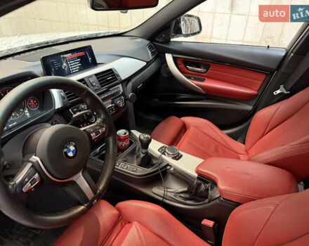 Белый БМВ 3 Серия, объемом двигателя 3 л и пробегом 150 тыс. км за 18000 $, фото 7 на Automoto.ua