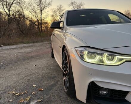 Білий БМВ 3 Серія, об'ємом двигуна 2 л та пробігом 155 тис. км за 17600 $, фото 6 на Automoto.ua