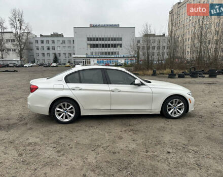 Белый БМВ 3 Серия, объемом двигателя 2 л и пробегом 140 тыс. км за 16300 $, фото 7 на Automoto.ua
