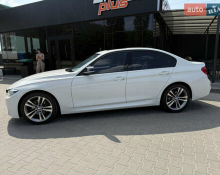 Белый БМВ 3 Серия, объемом двигателя 2 л и пробегом 132 тыс. км за 18500 $, фото 5 на Automoto.ua