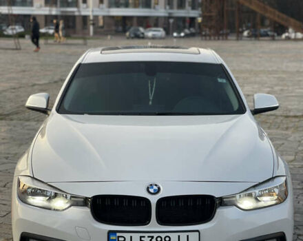 Белый БМВ 3 Серия, объемом двигателя 2 л и пробегом 178 тыс. км за 13800 $, фото 1 на Automoto.ua