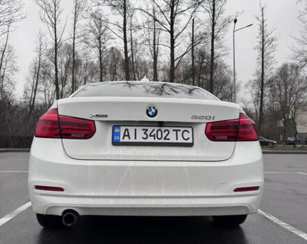 Белый БМВ 3 Серия, объемом двигателя 2 л и пробегом 129 тыс. км за 16300 $, фото 8 на Automoto.ua