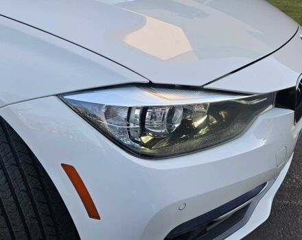 Білий БМВ 3 Серія, об'ємом двигуна 2 л та пробігом 161 тис. км за 16100 $, фото 5 на Automoto.ua