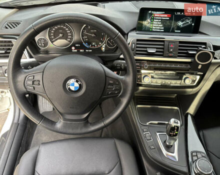 Белый БМВ 3 Серия, объемом двигателя 2 л и пробегом 122 тыс. км за 20500 $, фото 19 на Automoto.ua