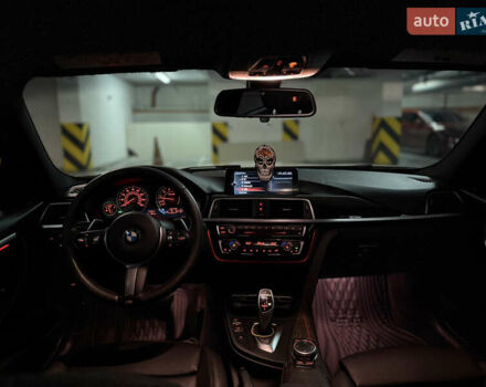 Белый БМВ 3 Серия, объемом двигателя 2 л и пробегом 156 тыс. км за 16500 $, фото 7 на Automoto.ua