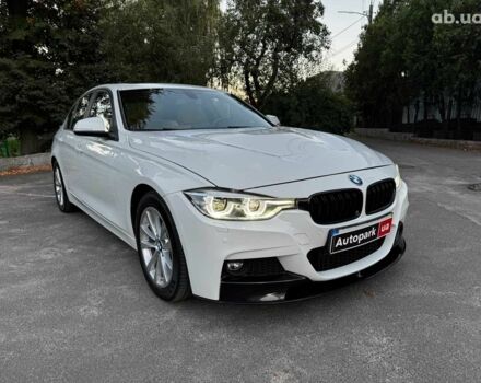 Белый БМВ 3 Серия, объемом двигателя 2 л и пробегом 73 тыс. км за 20990 $, фото 2 на Automoto.ua