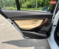 Білий БМВ 3 Серія, об'ємом двигуна 2 л та пробігом 73 тис. км за 17340 $, фото 25 на Automoto.ua
