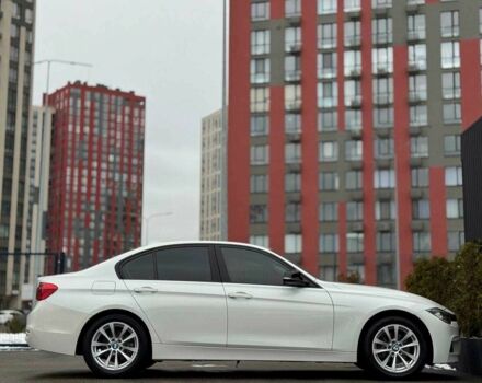 Білий БМВ 3 Серія, об'ємом двигуна 2 л та пробігом 170 тис. км за 13300 $, фото 2 на Automoto.ua