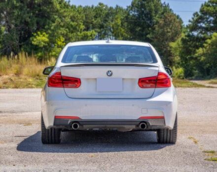 Белый БМВ 3 Серия, объемом двигателя 3 л и пробегом 78 тыс. км за 15800 $, фото 6 на Automoto.ua