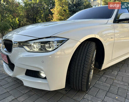 Белый БМВ 3 Серия, объемом двигателя 2 л и пробегом 180 тыс. км за 21500 $, фото 30 на Automoto.ua