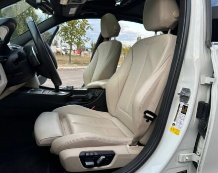 Белый БМВ 3 Серия, объемом двигателя 2 л и пробегом 187 тыс. км за 18499 $, фото 6 на Automoto.ua