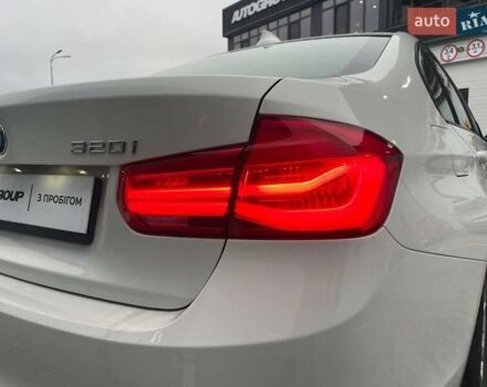 Белый БМВ 3 Серия, объемом двигателя 2 л и пробегом 124 тыс. км за 14999 $, фото 9 на Automoto.ua