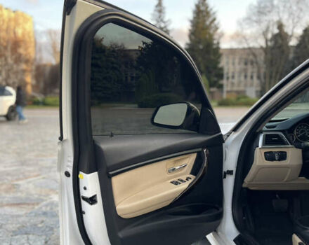 Белый БМВ 3 Серия, объемом двигателя 2 л и пробегом 178 тыс. км за 13800 $, фото 14 на Automoto.ua