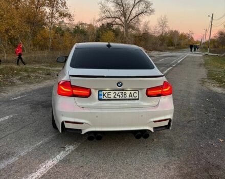 Білий БМВ 3 Серія, об'ємом двигуна 2 л та пробігом 155 тис. км за 17600 $, фото 4 на Automoto.ua