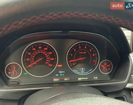 Білий БМВ 3 Серія, об'ємом двигуна 2 л та пробігом 89 тис. км за 19200 $, фото 8 на Automoto.ua