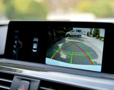 Белый БМВ 3 Серия, объемом двигателя 2 л и пробегом 110 тыс. км за 10500 $, фото 8 на Automoto.ua