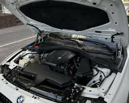 Белый БМВ 3 Серия, объемом двигателя 2 л и пробегом 146 тыс. км за 19800 $, фото 9 на Automoto.ua