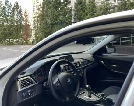 Белый БМВ 3 Серия, объемом двигателя 2 л и пробегом 146 тыс. км за 19800 $, фото 7 на Automoto.ua