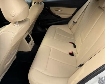 Белый БМВ 3 Серия, объемом двигателя 2 л и пробегом 145 тыс. км за 16200 $, фото 12 на Automoto.ua