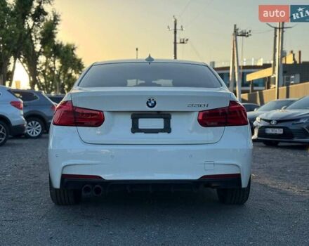Белый БМВ 3 Серия, объемом двигателя 2 л и пробегом 94 тыс. км за 19900 $, фото 3 на Automoto.ua