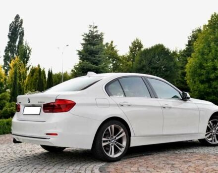 Белый БМВ 3 Серия, объемом двигателя 2 л и пробегом 110 тыс. км за 10500 $, фото 3 на Automoto.ua