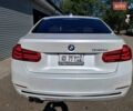 Белый БМВ 3 Серия, объемом двигателя 2 л и пробегом 58 тыс. км за 22000 $, фото 5 на Automoto.ua