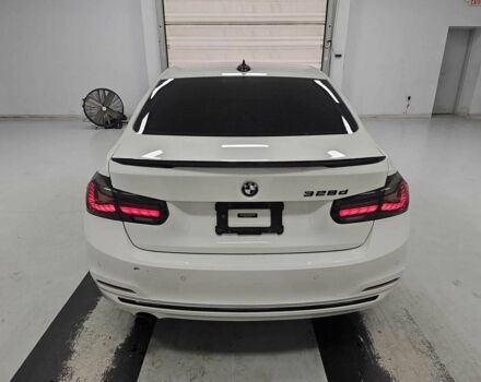 Белый БМВ 3 Серия, объемом двигателя 3 л и пробегом 109 тыс. км за 4800 $, фото 2 на Automoto.ua