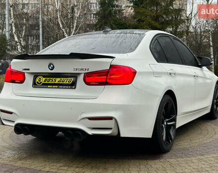 Белый БМВ 3 Серия, объемом двигателя 2 л и пробегом 141 тыс. км за 21750 $, фото 6 на Automoto.ua