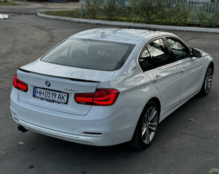 Білий БМВ 3 Серія, об'ємом двигуна 2 л та пробігом 99 тис. км за 17800 $, фото 3 на Automoto.ua