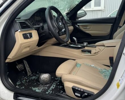 Белый БМВ 3 Серия, объемом двигателя 3 л и пробегом 120 тыс. км за 5200 $, фото 3 на Automoto.ua