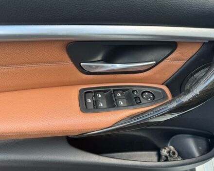 Белый БМВ 3 Серия, объемом двигателя 3 л и пробегом 134 тыс. км за 17300 $, фото 10 на Automoto.ua