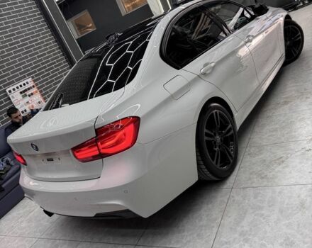 Білий БМВ 3 Серія, об'ємом двигуна 2 л та пробігом 130 тис. км за 20895 $, фото 1 на Automoto.ua