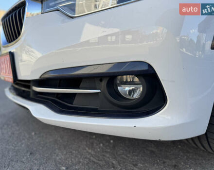 Білий БМВ 3 Серія, об'ємом двигуна 2 л та пробігом 136 тис. км за 18600 $, фото 27 на Automoto.ua