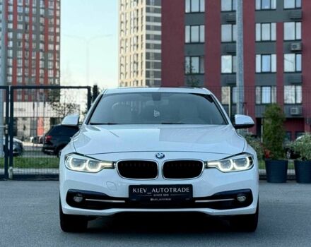 Белый БМВ 3 Серия, объемом двигателя 2 л и пробегом 157 тыс. км за 17800 $, фото 10 на Automoto.ua