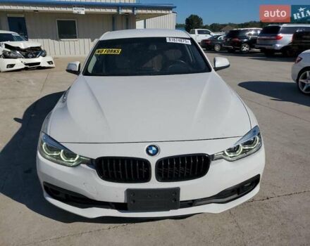 Белый БМВ 3 Серия, объемом двигателя 2 л и пробегом 91 тыс. км за 3300 $, фото 4 на Automoto.ua