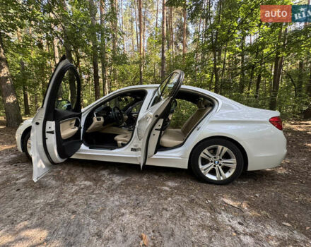 Белый БМВ 3 Серия, объемом двигателя 2 л и пробегом 89 тыс. км за 23000 $, фото 21 на Automoto.ua