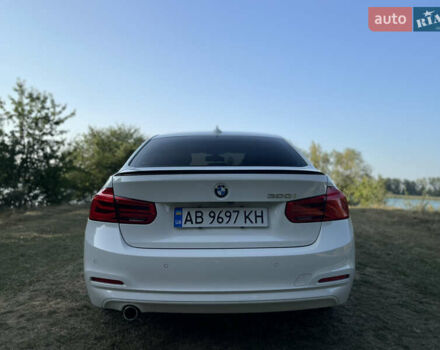 Білий БМВ 3 Серія, об'ємом двигуна 2 л та пробігом 170 тис. км за 14000 $, фото 3 на Automoto.ua