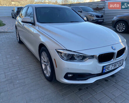 Белый БМВ 3 Серия, объемом двигателя 2 л и пробегом 94 тыс. км за 17600 $, фото 6 на Automoto.ua