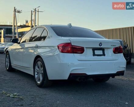 Белый БМВ 3 Серия, объемом двигателя 2 л и пробегом 94 тыс. км за 19900 $, фото 2 на Automoto.ua