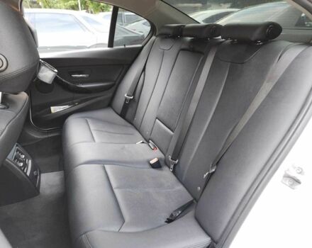 Белый БМВ 3 Серия, объемом двигателя 2 л и пробегом 75 тыс. км за 11000 $, фото 3 на Automoto.ua