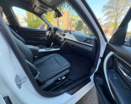 Белый БМВ 3 Серия, объемом двигателя 2 л и пробегом 52 тыс. км за 9900 $, фото 6 на Automoto.ua