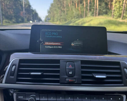 Белый БМВ 3 Серия, объемом двигателя 2 л и пробегом 89 тыс. км за 23000 $, фото 3 на Automoto.ua