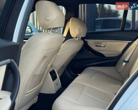 Белый БМВ 3 Серия, объемом двигателя 2 л и пробегом 94 тыс. км за 19900 $, фото 12 на Automoto.ua