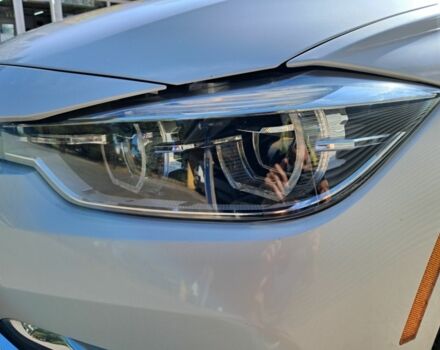 Белый БМВ 3 Серия, объемом двигателя 2 л и пробегом 56 тыс. км за 22000 $, фото 13 на Automoto.ua